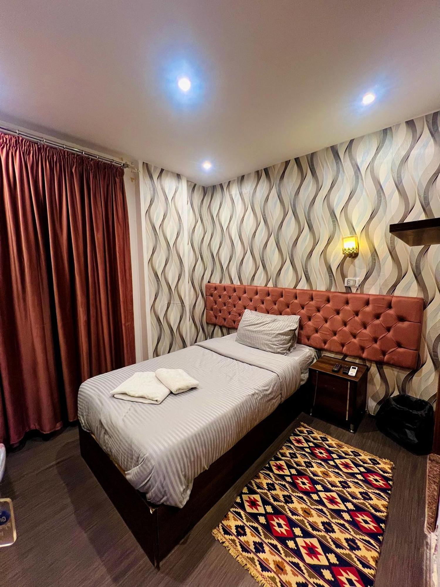 Grand Pyramids In Hotell Giza Eksteriør bilde