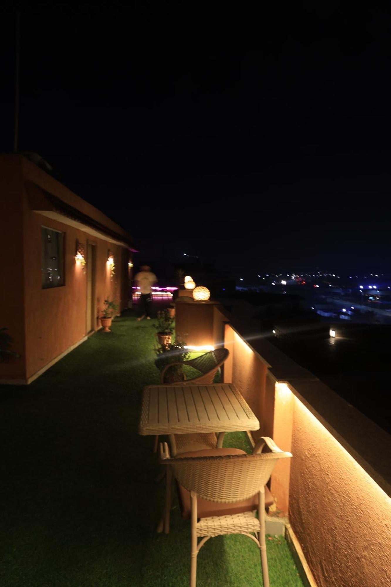 Grand Pyramids In Hotell Giza Eksteriør bilde