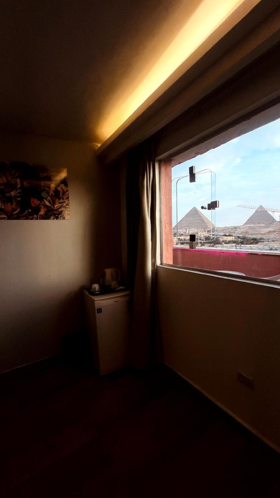 Grand Pyramids In Hotell Giza Eksteriør bilde